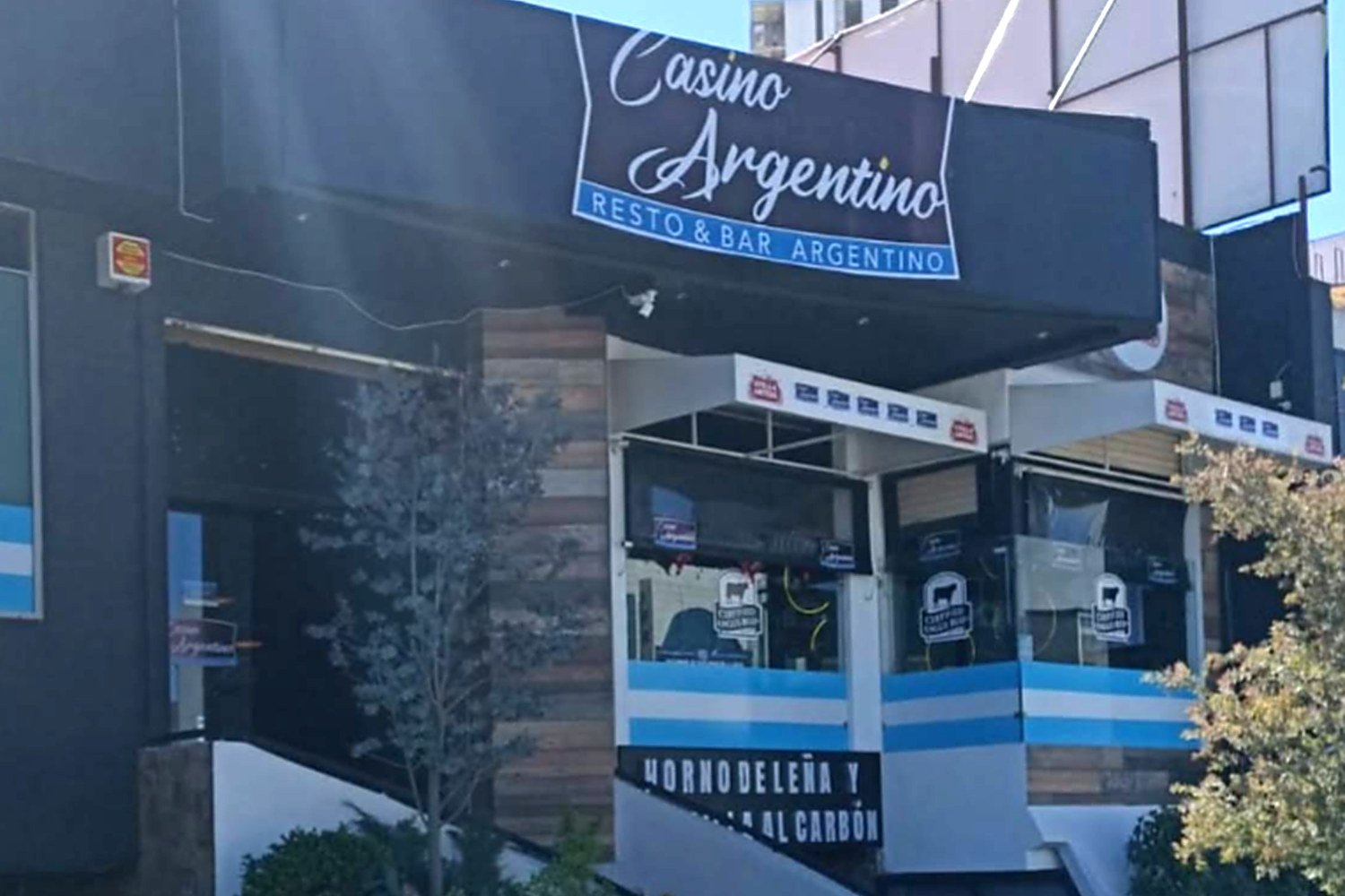 Fachada de Casino Argentino